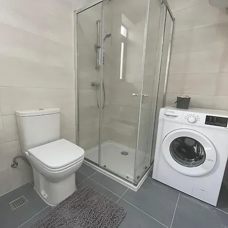 Seafront Penthouse With Large Terrace And Panoramic Views-mellieha Bay Ghadira * Mellieħa