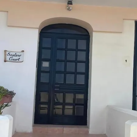 Daire Seafront Penthouse With Large Terrace And Panoramic Views-mellieha Bay Ghadira *