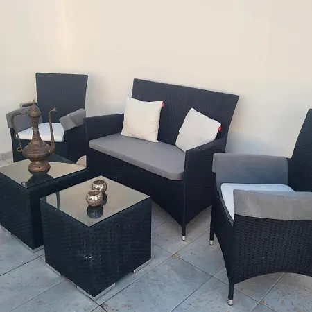 Appartement Seafront Penthouse With Large Terrace And Panoramic Views-mellieha Bay Ghadira *