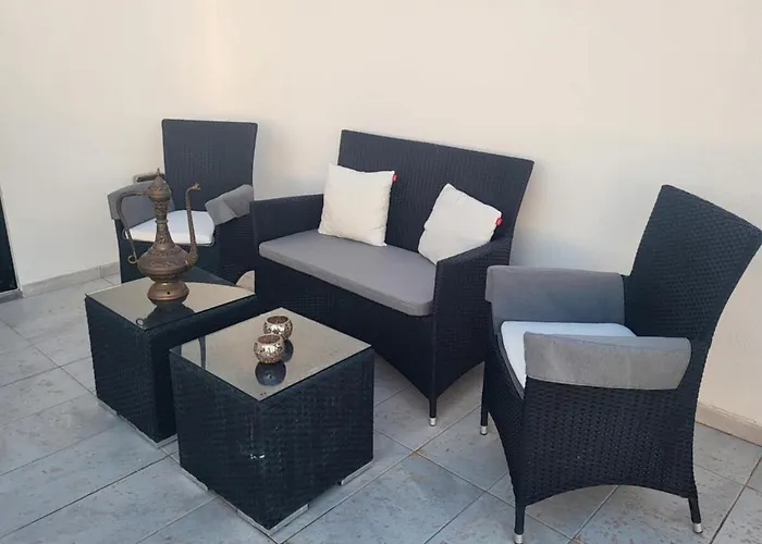 아파트 Seafront Penthouse With Large Terrace And Panoramic Views-mellieha Bay Ghadira *