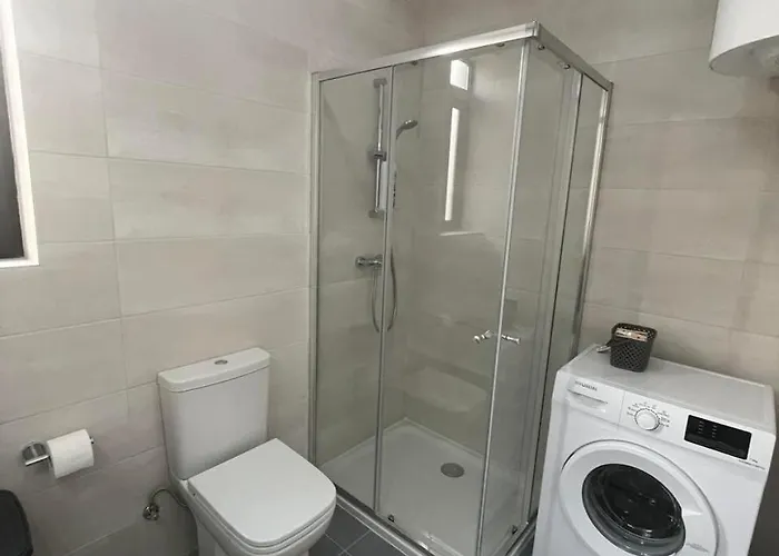 Seafront Penthouse With Large Terrace And Panoramic Views-mellieha Bay Ghadira 멜리에하